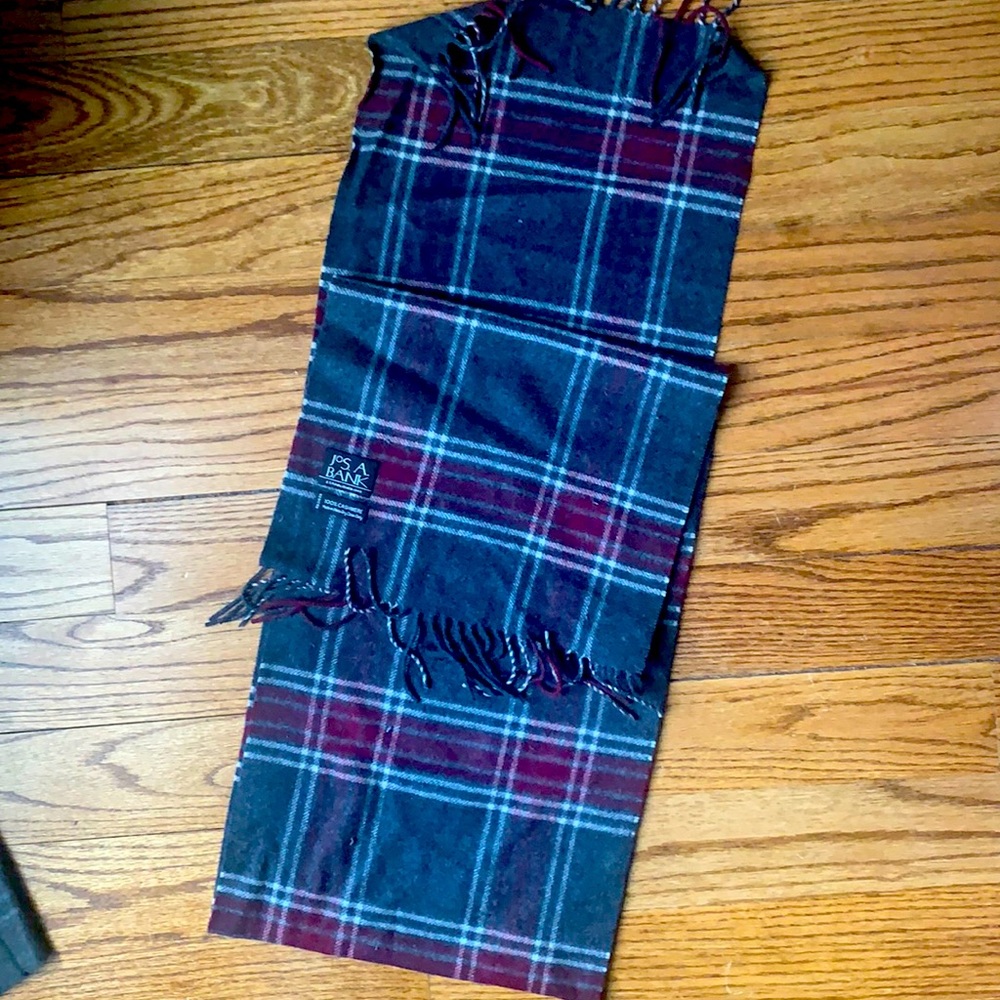 JOS A BANK Plaid Scarf 100% Cashmere 66”x12” Gray Maroon Fringe Edges …